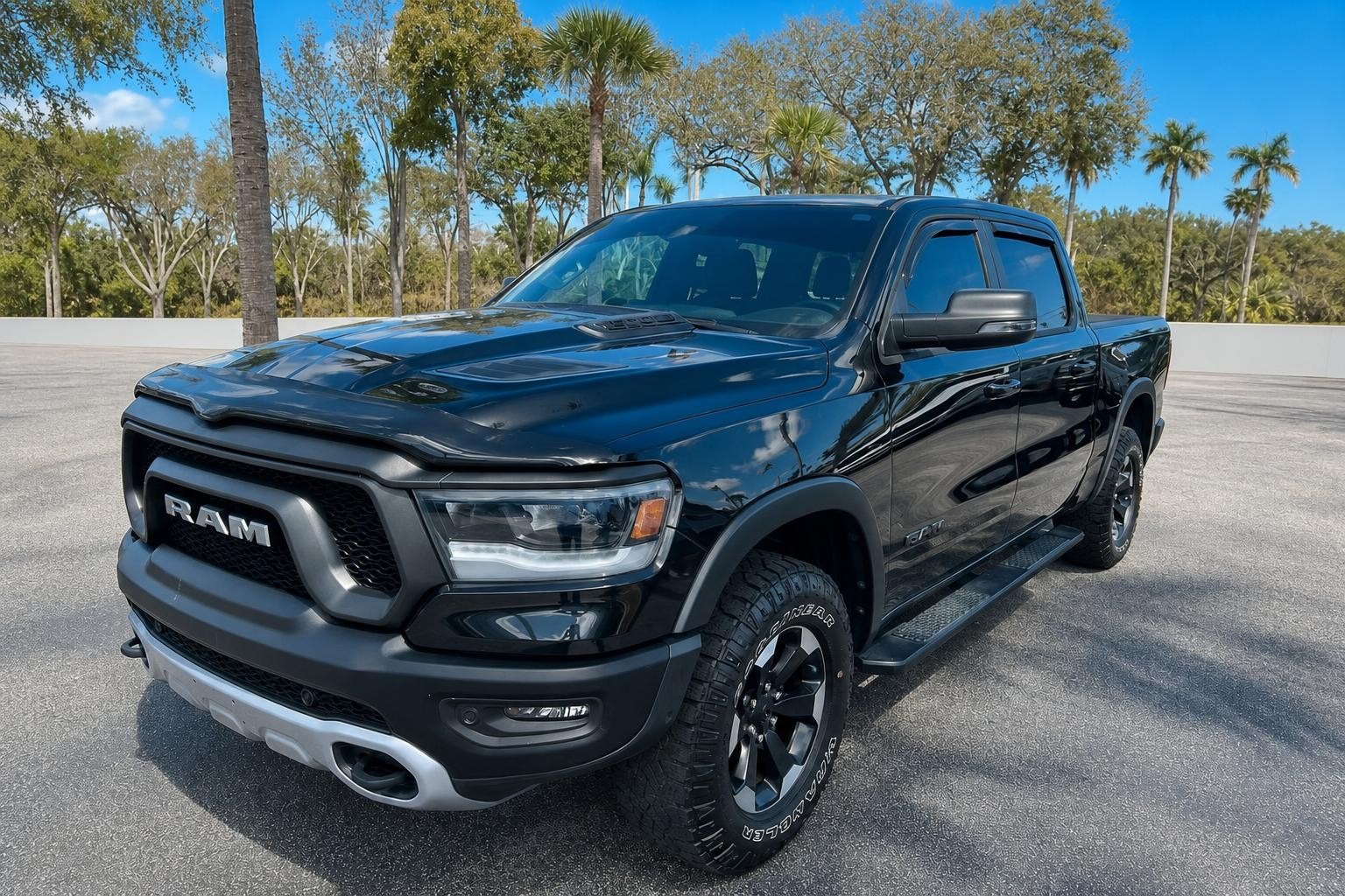 Cleaner photos that still look like the same vehicle Retouched