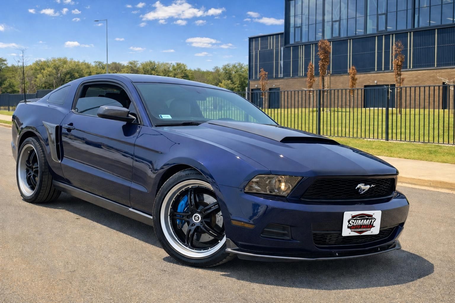 Replace licence plate with logo plate Retouched